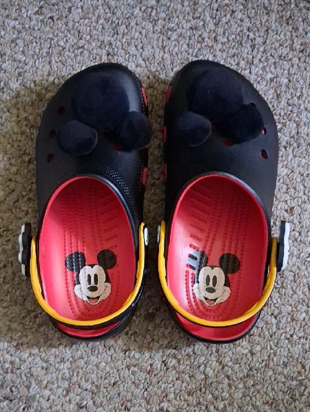 CROCS Black Red and Yellow Women Mickey Mouse Clog - Picture 2 of 6